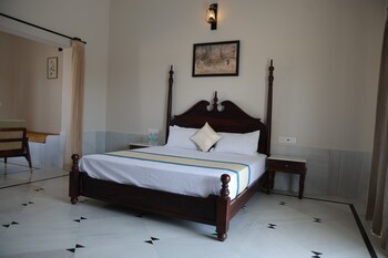 jawai bera leopard camp