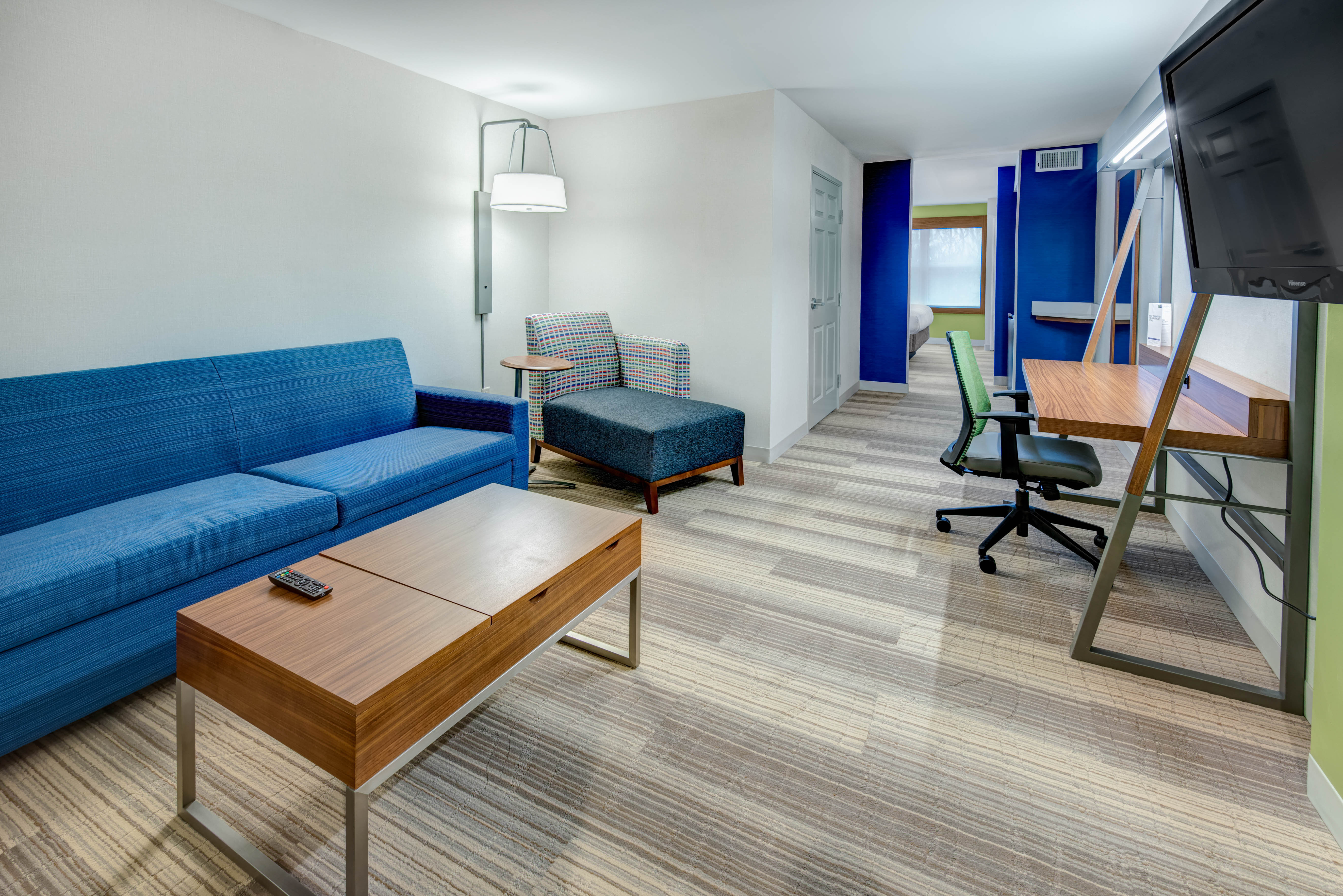 holiday inn express woodbridge by ihg