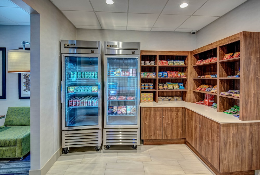 holiday inn express woodbridge by ihg