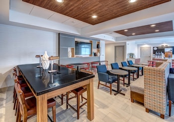 holiday inn express woodbridge by ihg