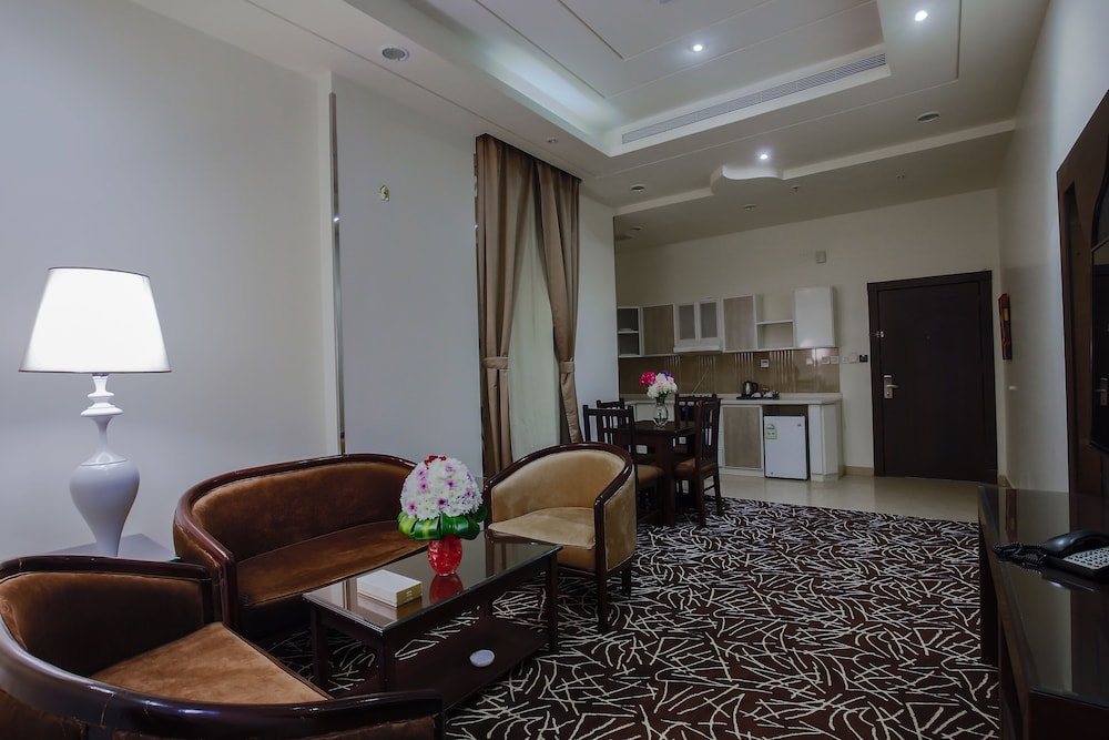 rest night hotel apartment