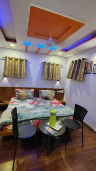 shaleen elegance homestay