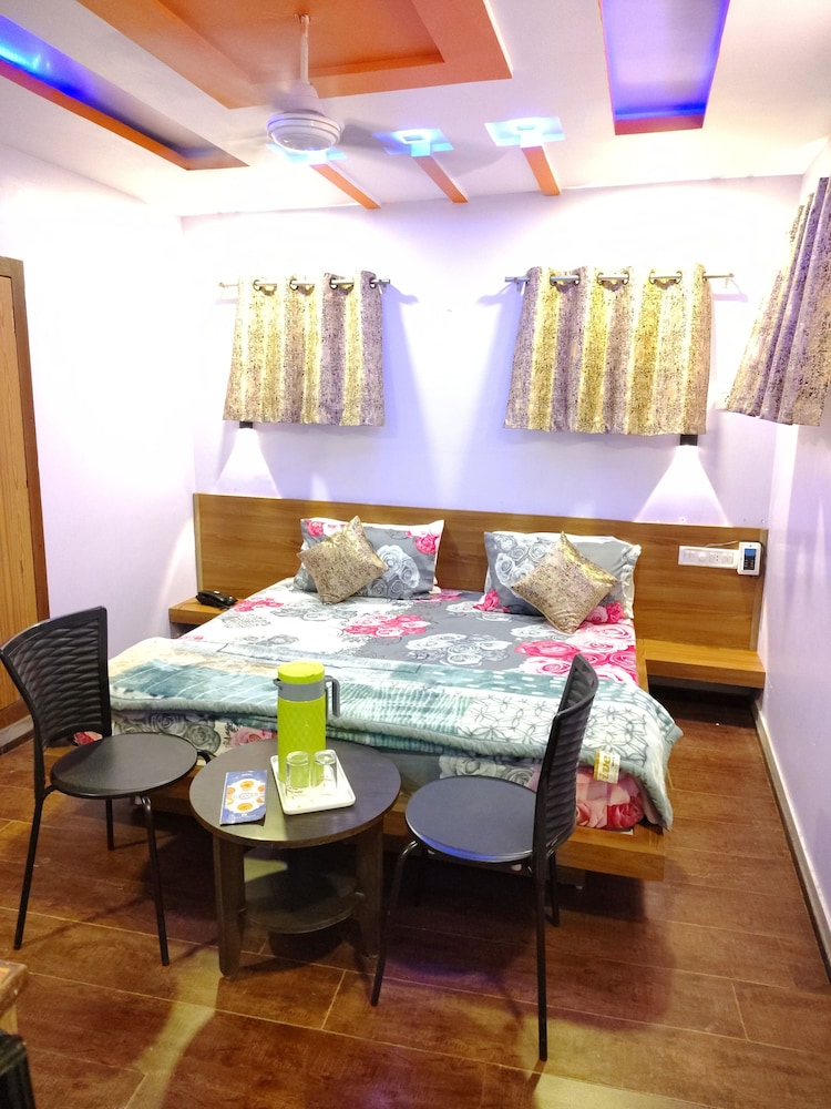 shaleen elegance homestay