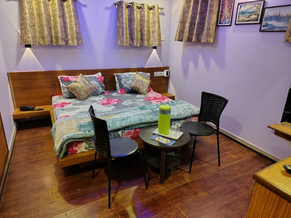 shaleen elegance homestay