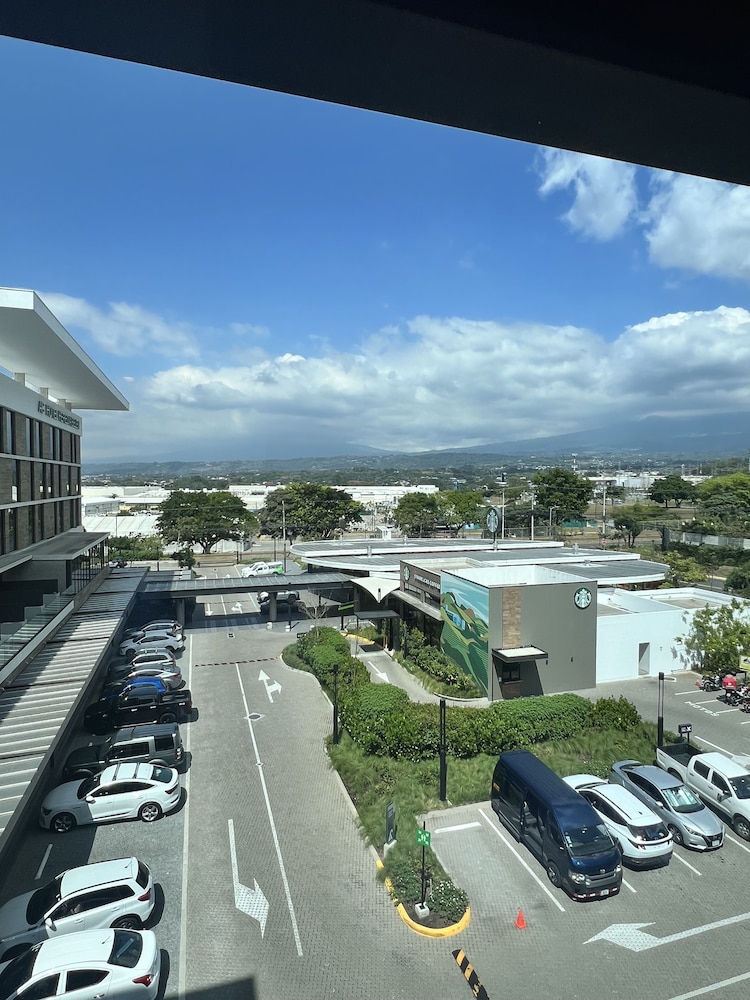 ac hotel heredia belen