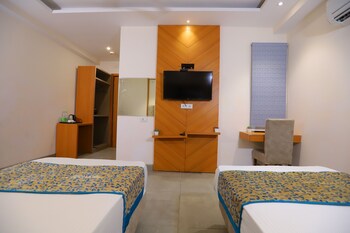 hotel stanley near delhi international airport