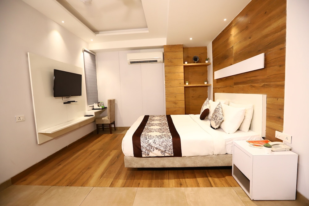 hotel stanley near delhi international airport