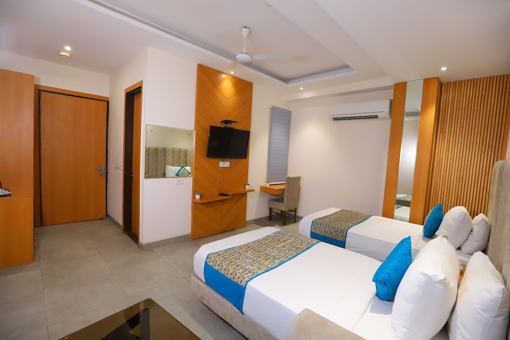 hotel stanley near delhi international airport
