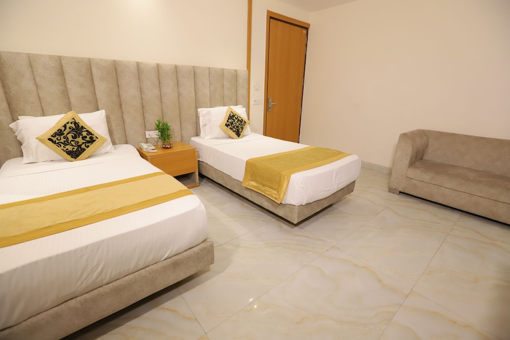 hotel stanley near delhi international airport