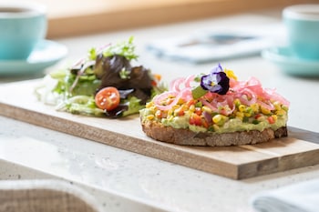 hotel marcel new haven tapestry collection by hilton