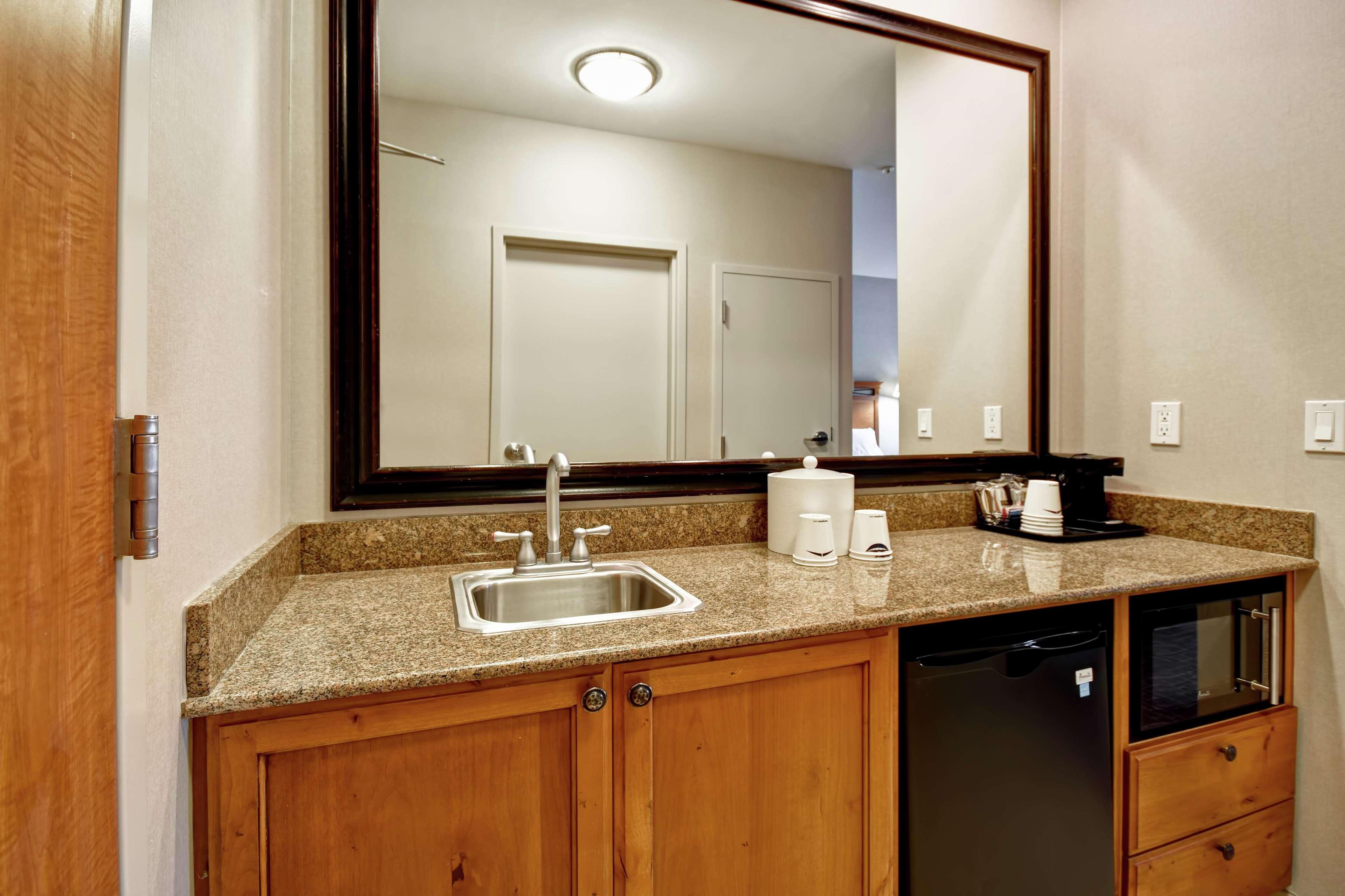 hampton inn and suites salt lake city west jordan