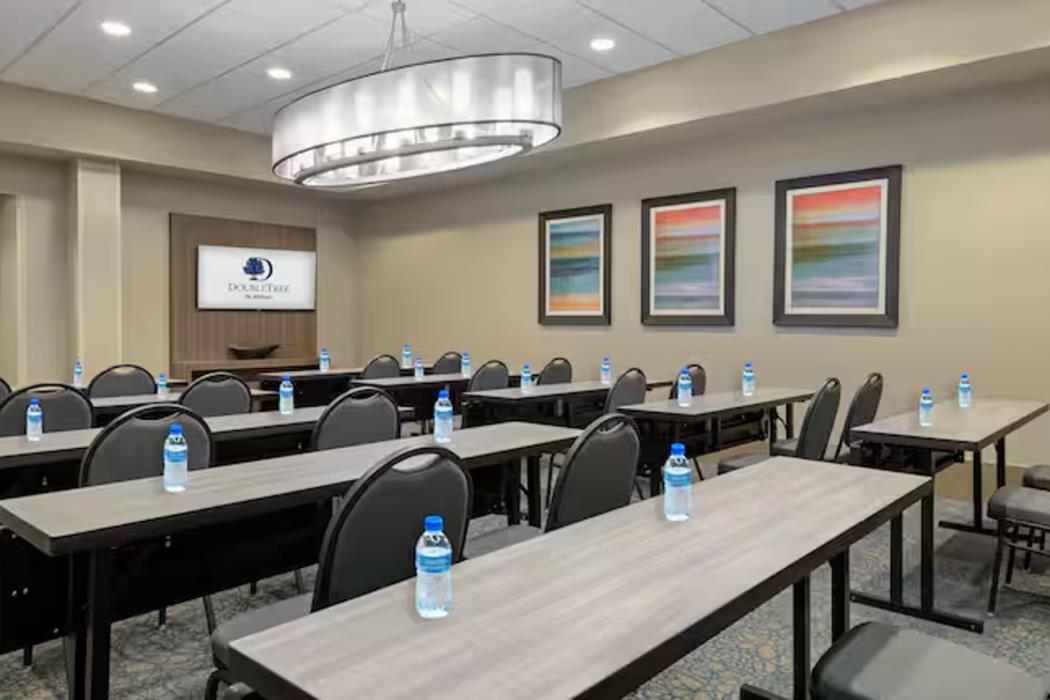 doubletree by hilton hotel west palm beach airport