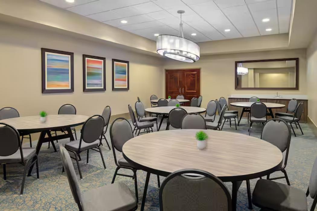 doubletree by hilton hotel west palm beach airport