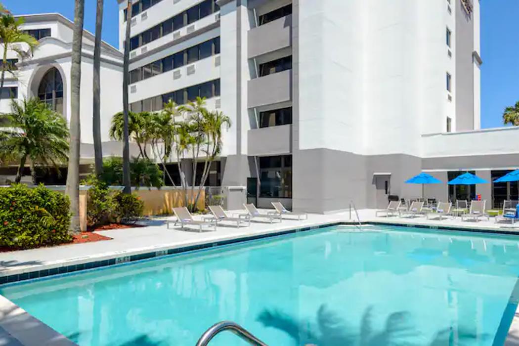 doubletree by hilton hotel west palm beach airport