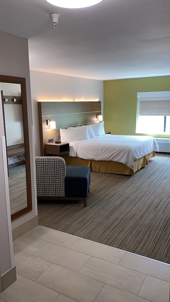 holiday inn express hotel and suites weston by ihg