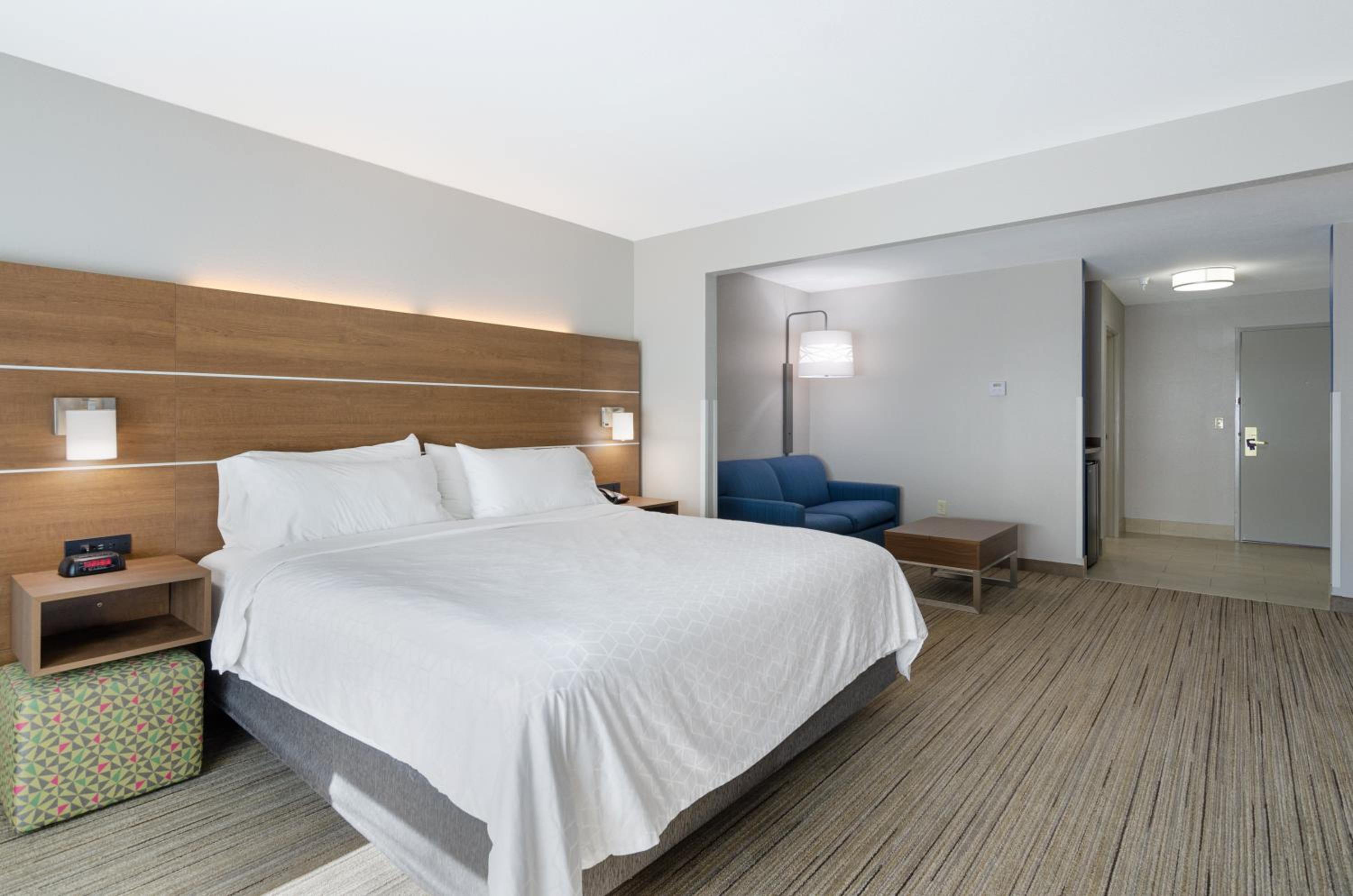 holiday inn express hotel and suites weston by ihg
