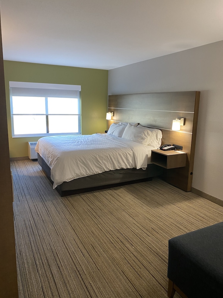 holiday inn express hotel and suites weston by ihg