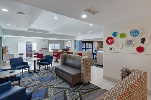 holiday inn express hotel and suites weston by ihg
