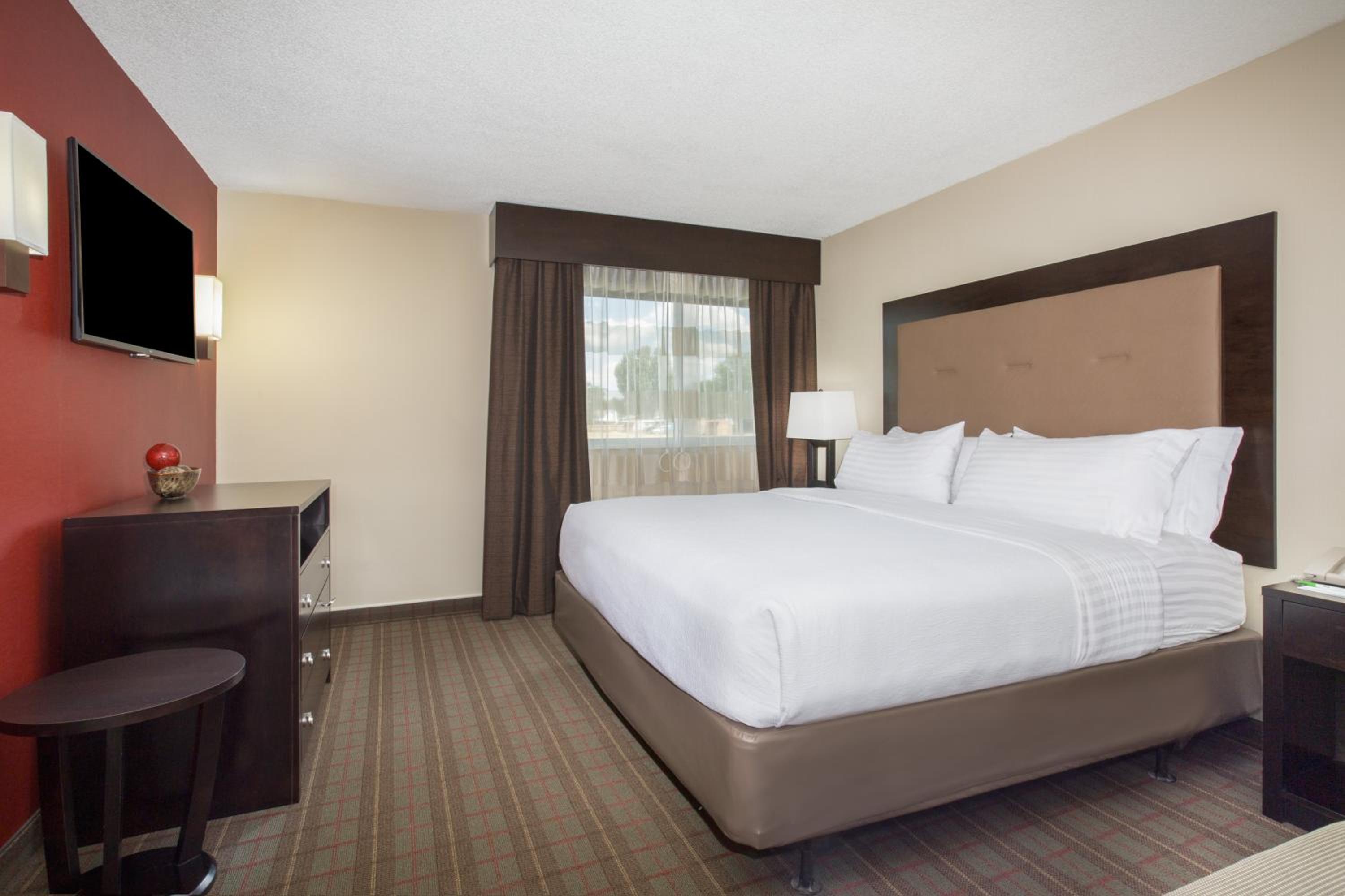 holiday inn riverton by ihg