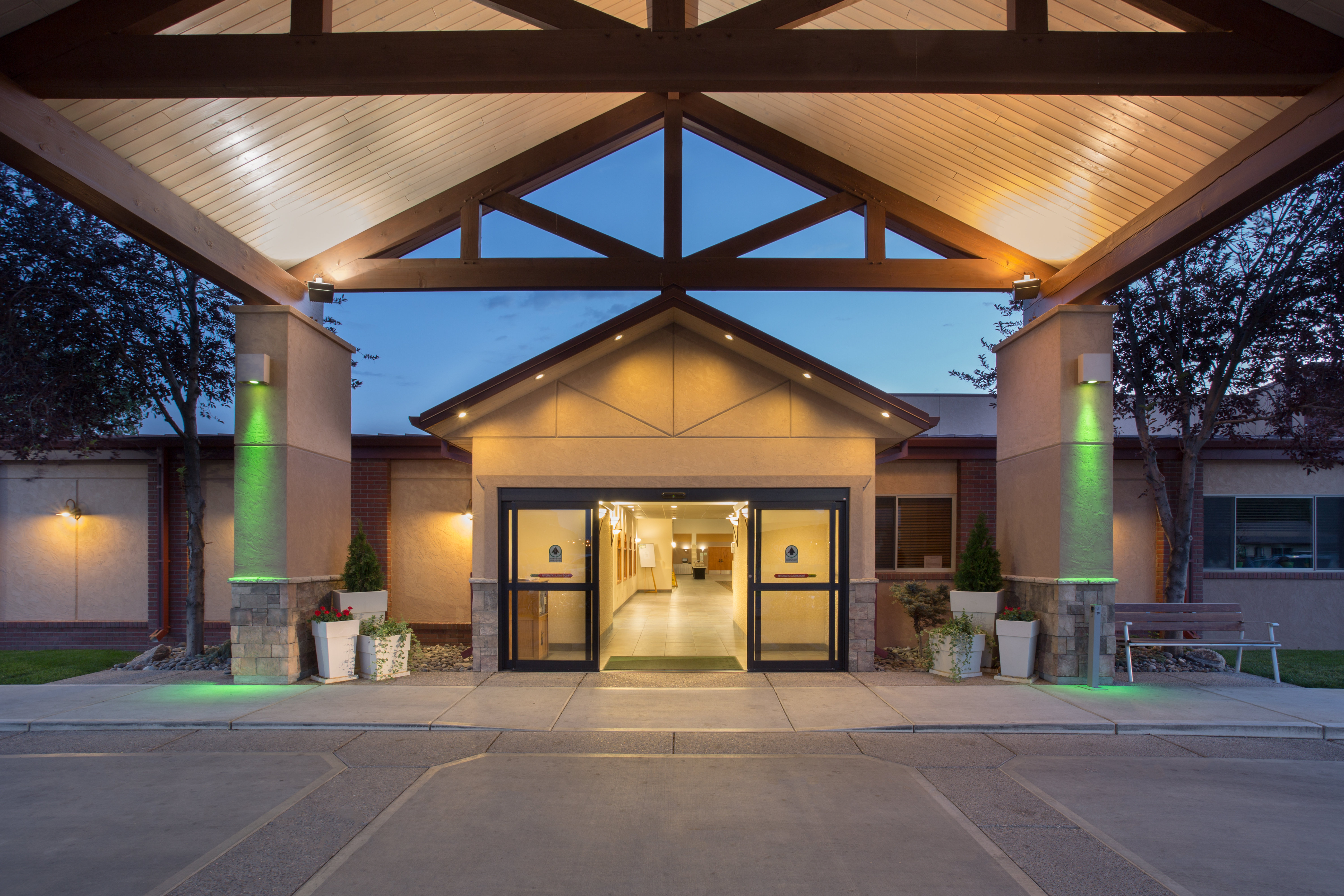 holiday inn riverton by ihg