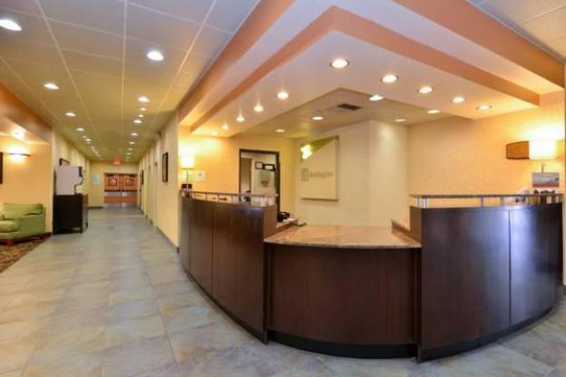 holiday inn riverton by ihg