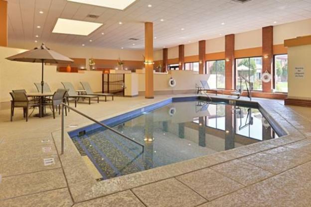 holiday inn riverton by ihg