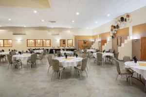 holiday inn riverton by ihg