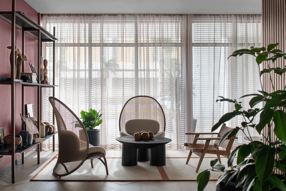 rok hotel kingston tapestry collection by hilton