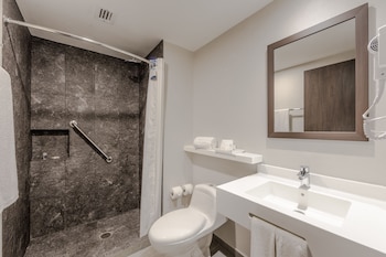 sleep inn guadalajara galerias