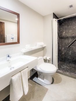 sleep inn guadalajara galerias