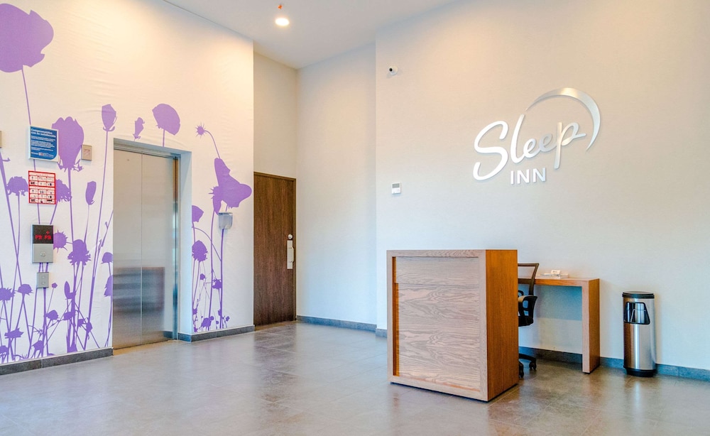 sleep inn guadalajara galerias
