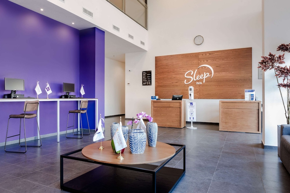 sleep inn guadalajara galerias