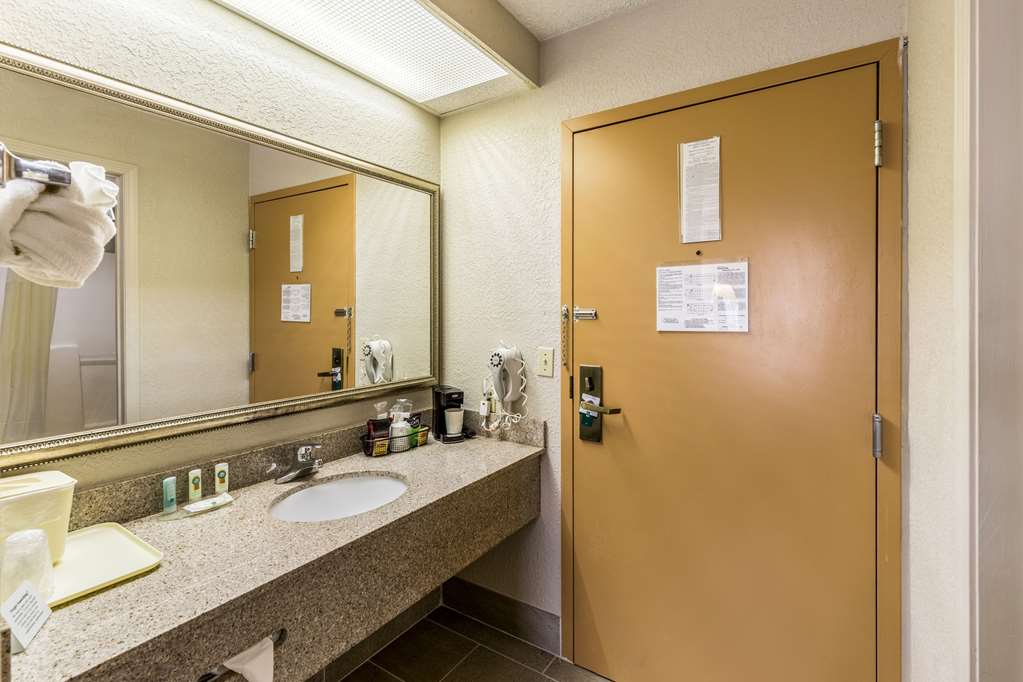 quality inn rolla