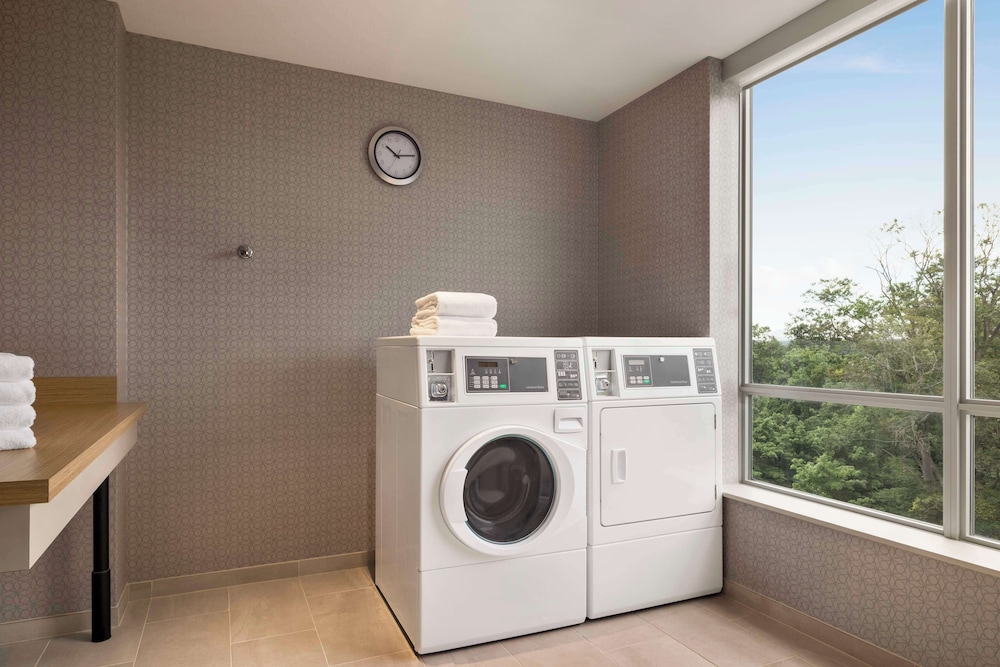 hyatt place columbus polaris