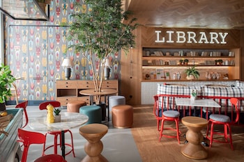 se catedral hotel porto tapestry collection by hilton