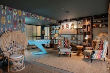 se catedral hotel porto tapestry collection by hilton