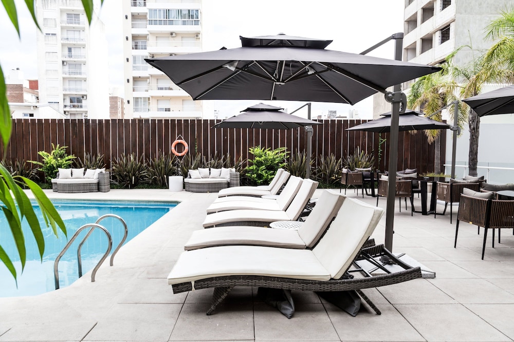 holiday inn rosario by ihg