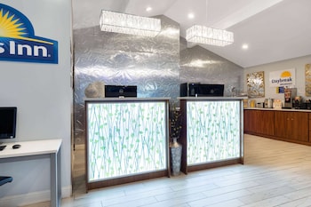 Days Inn By Wyndham Roseburg,Oregon>>Roseburg,2.5 star