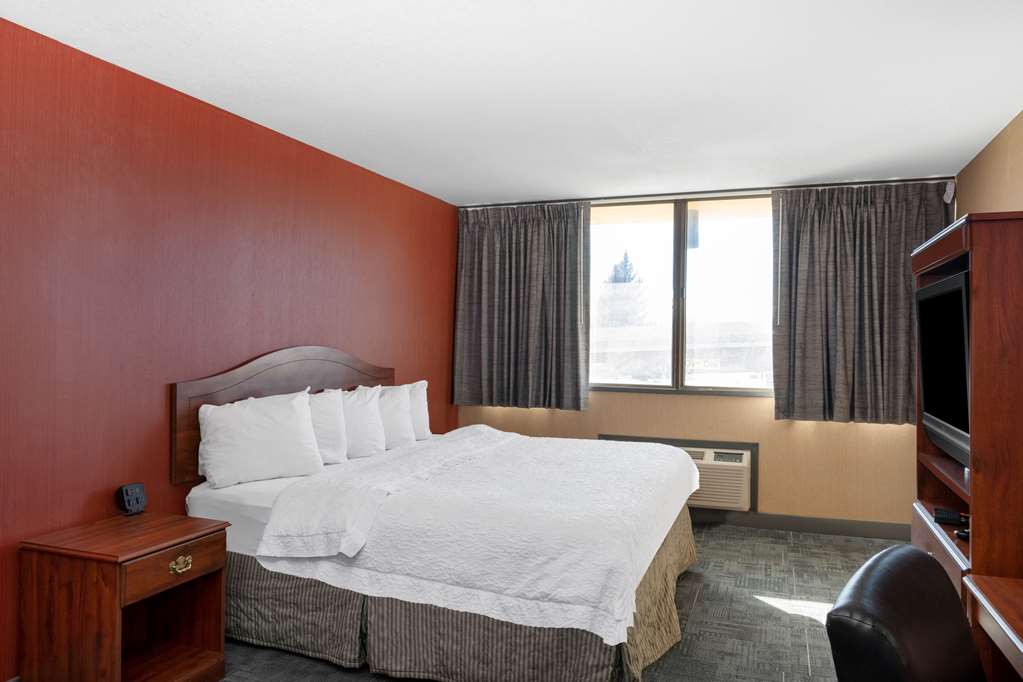 howard johnson by wyndham gillette