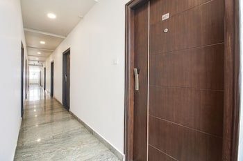 collection o 77188 corner courtyard