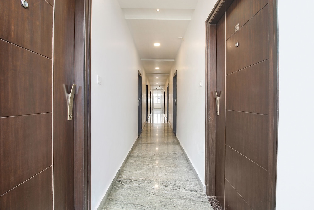 collection o 77188 corner courtyard