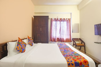 collection o 77188 corner courtyard