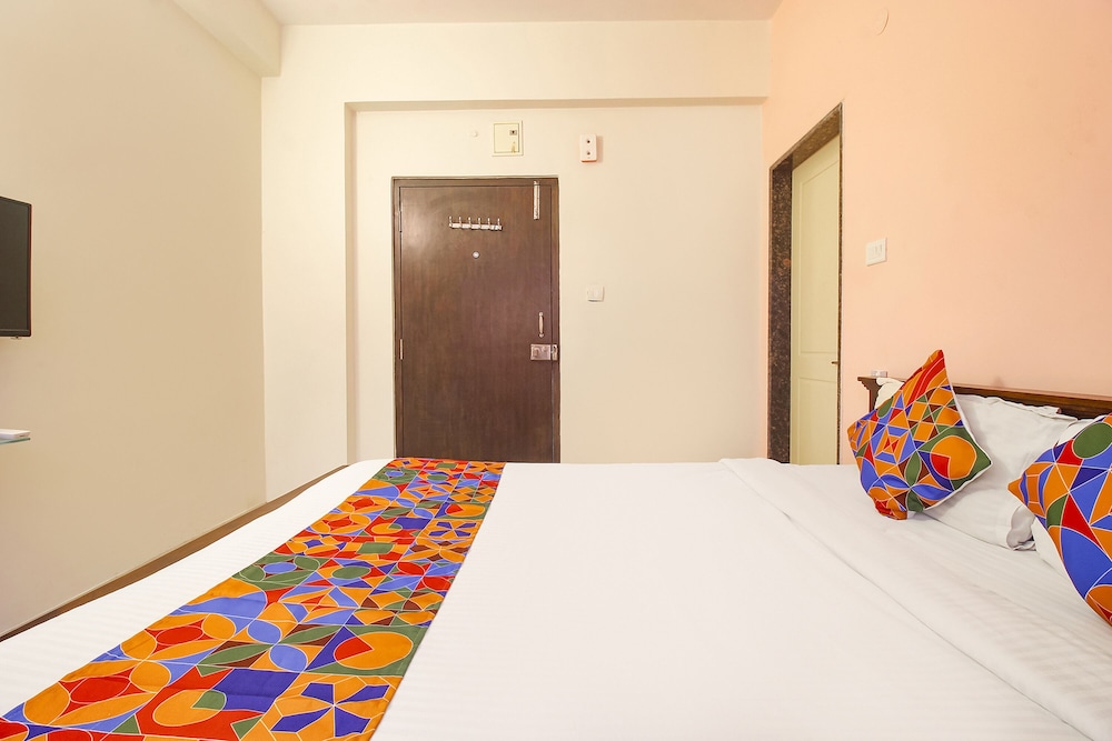 collection o 77188 corner courtyard