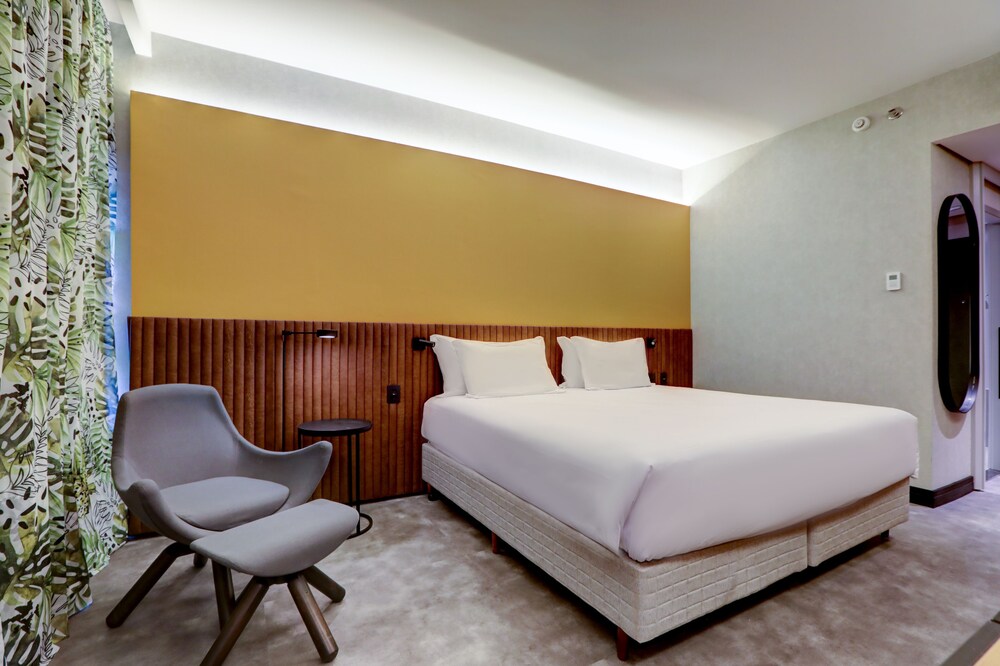 hilton garden inn reboucas