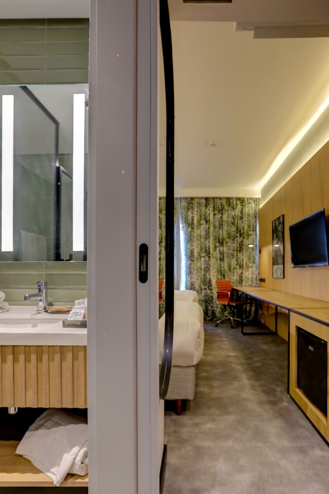 hilton garden inn reboucas