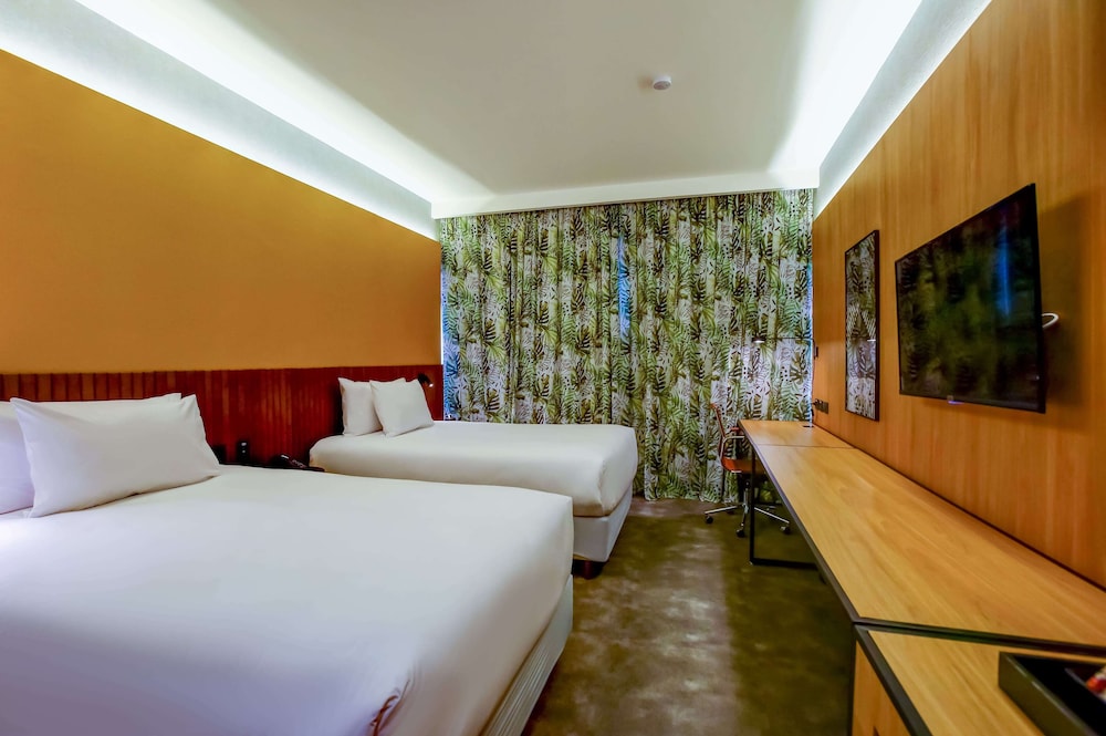 hilton garden inn reboucas