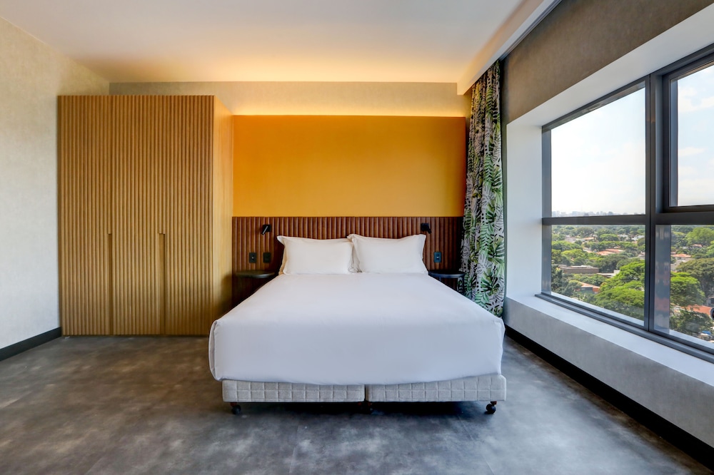 hilton garden inn reboucas