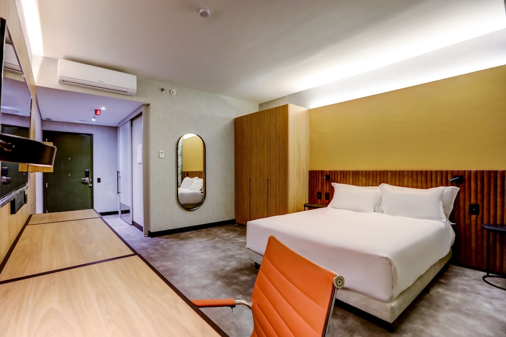 hilton garden inn reboucas