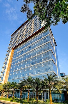 hilton garden inn reboucas