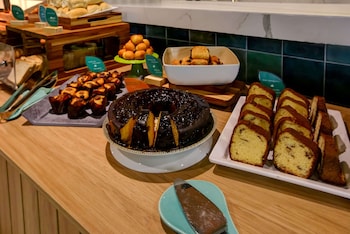 hilton garden inn reboucas